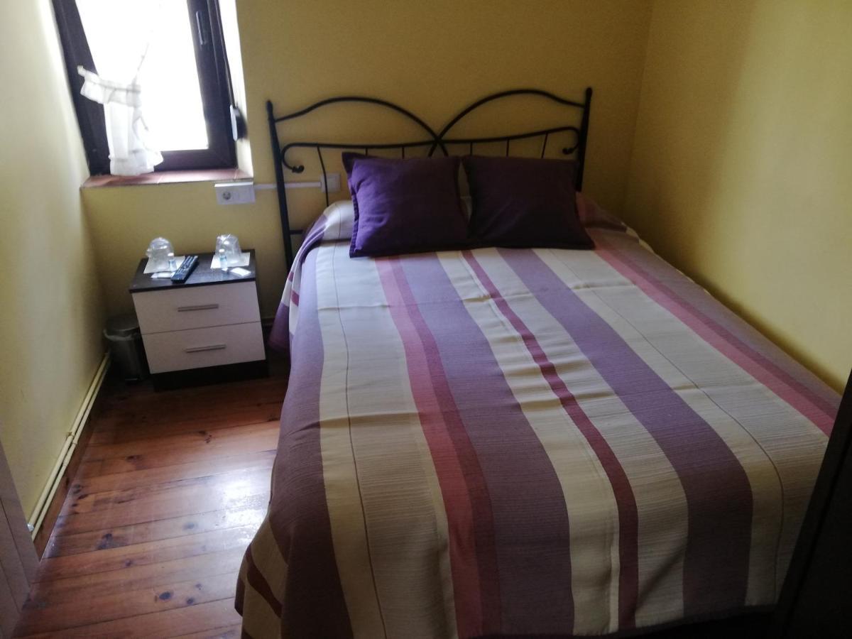 Pension Rosa Cabezón de la Sal Exteriör bild